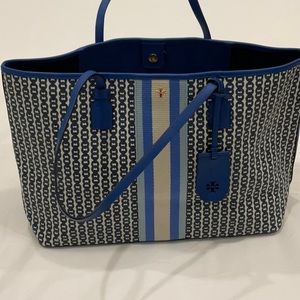 Authentic Tory Burch ~ Gemini Link Canvas Tote (Large)